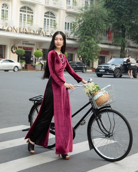 Áo Dài Nhung Đỏ Gems Of Vietnam - Không Kèm Quần