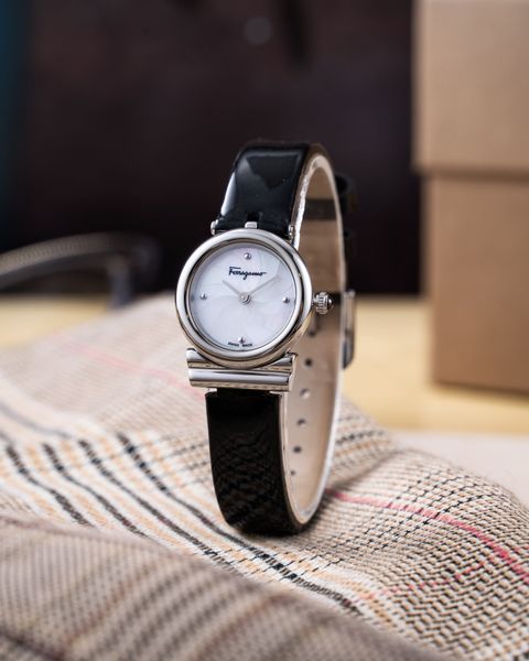 Đồng Hồ Nữ FERRAGAMO GANCINI
