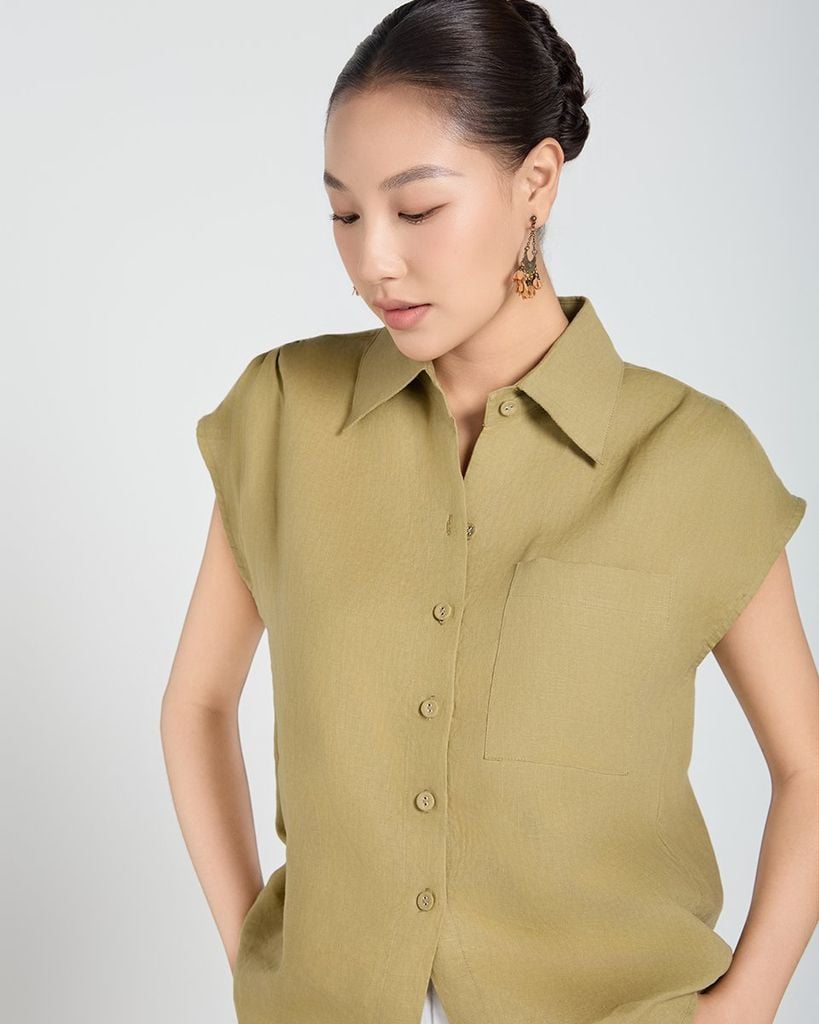 Áo Sơ Mi Nữ F2 Linen Xanh Lá Mạ A Touch Of Effortless Elegance