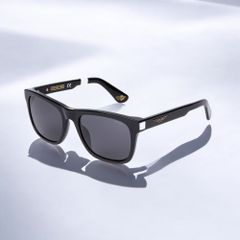 Kính mát Police - SPLE37-56700P