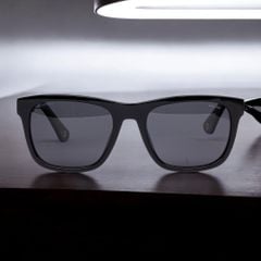 Kính mát Police - SPLE37N-56700P