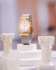 Đồng Hồ Nữ VERSACE Regalia