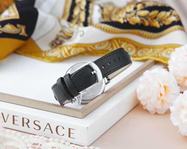 Đồng Hồ Nữ VERSACE V-Circle
