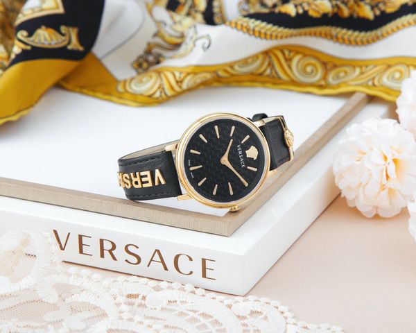 Đồng Hồ Nữ VERSACE V-Circle