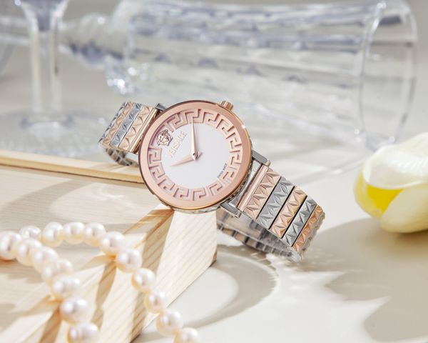 Đồng Hồ Nữ VERSACE Deadalus