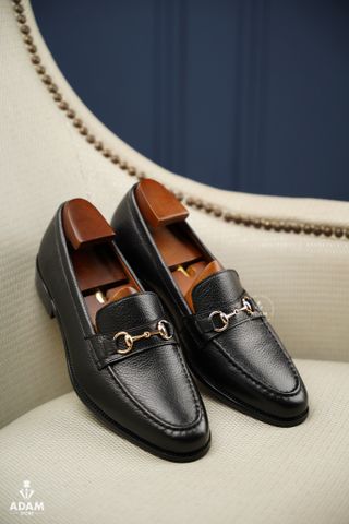 GIÀY LƯỜI NAM ĐEN TAG VÀNG GAD006D