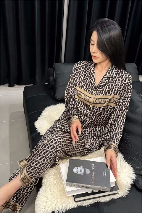 Đồ ngủ pyjama nam nữ Shury Store Home Wear DD30 size 45-95kg màu đen tay dài quần dài  bộ đôi couple chất lụa băng mềm