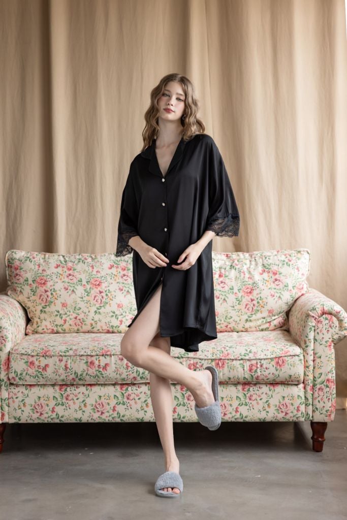 Váy ngủ lụa băng phối ren freesize 45–75kg SM30 | Shury Store Home Wear | Đầm ngủ cao cấp dài 90cm