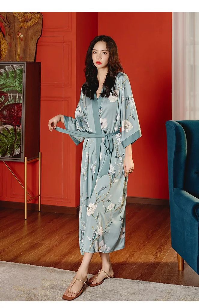 Áo Choàng Ngủ Lụa Dài Cao Cấp mặc nhà hoặc đi biển AC010