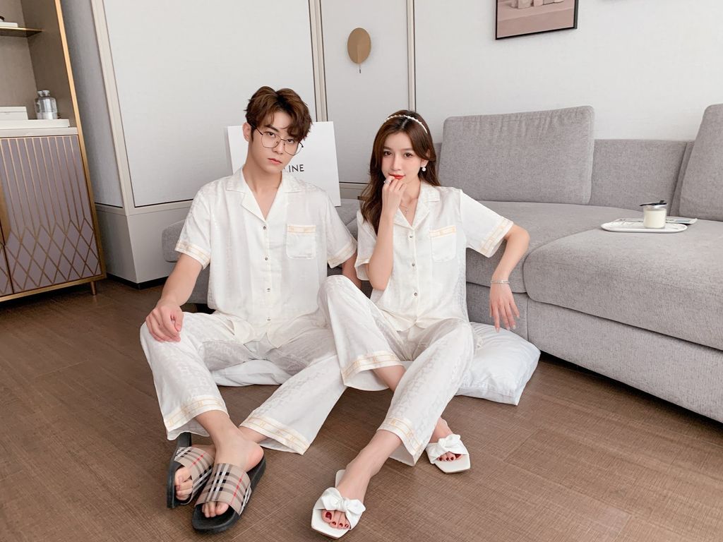 Đồ bộ ngủ Pyjama lụa tơ tằm tay ngắn quần dài couple HH