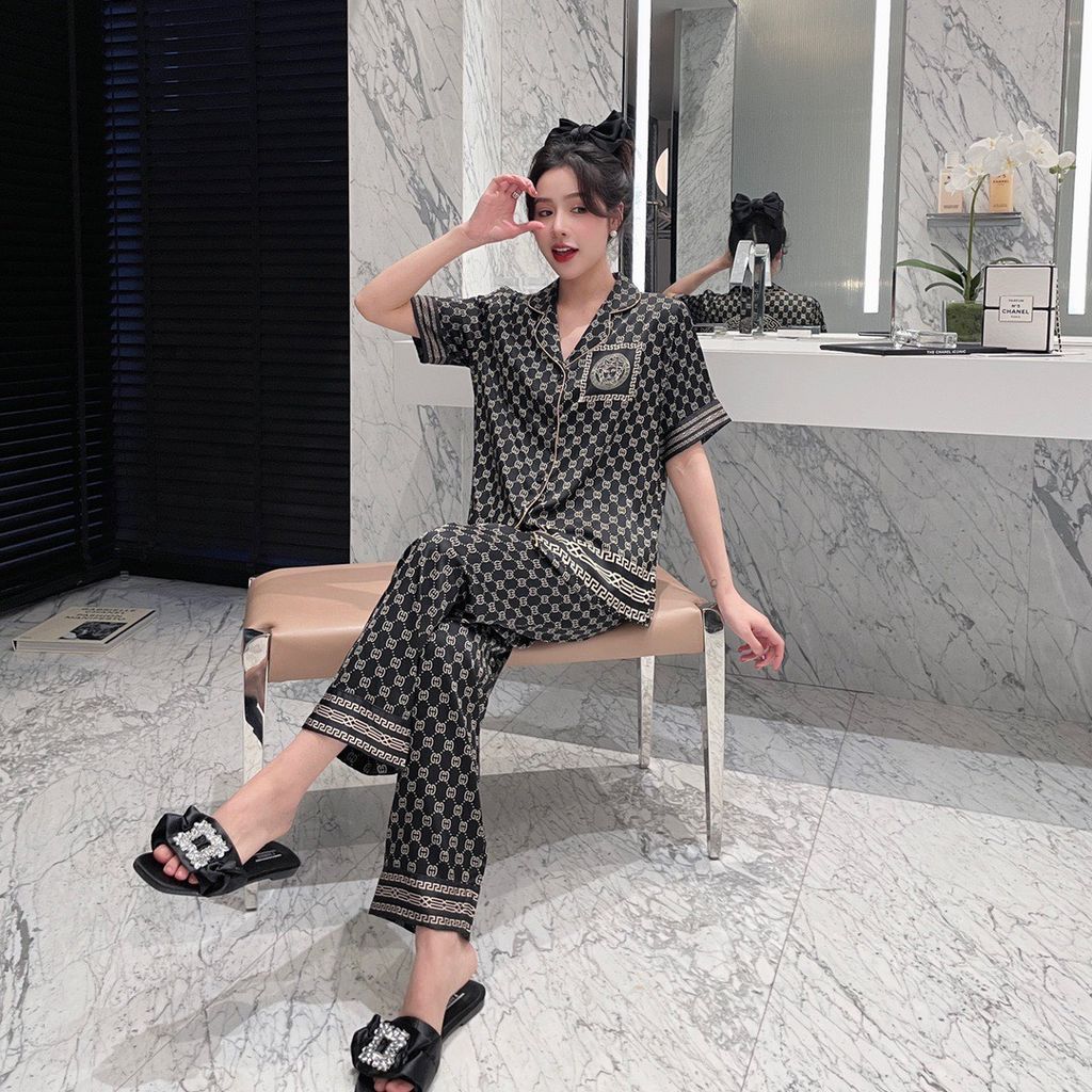 Đồ bộ Pijama lụa băng tay ngắn quần dài couple CND04
