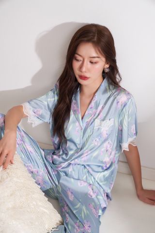Đồ bộ ngủ Pyjama lụa băng tay ngắn quần dài TN26