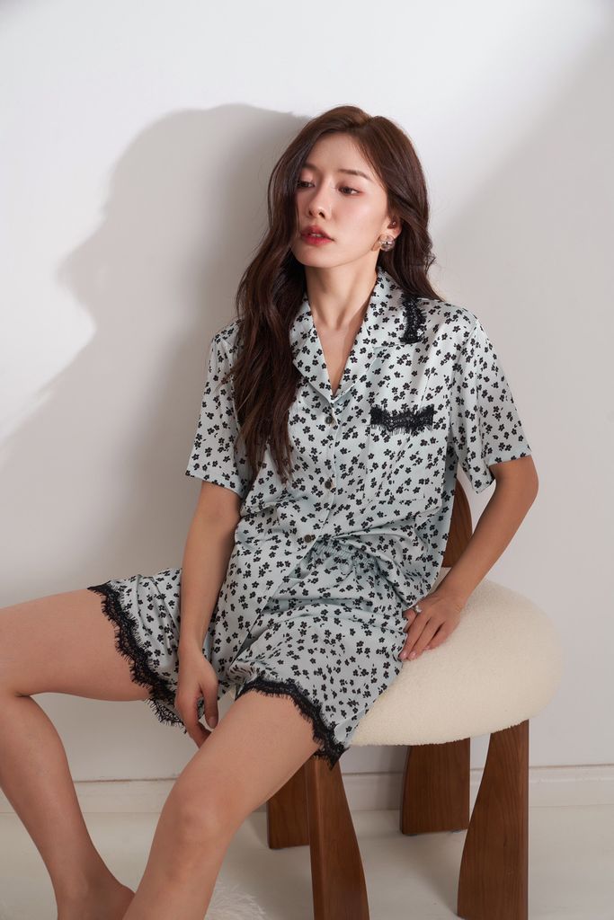 Đồ bộ ngủ Pyjama lụa băng tay ngắn quần ngắn NT30