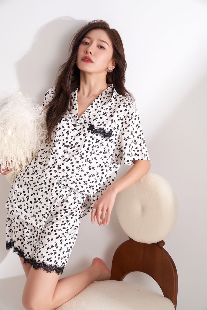 Đồ bộ ngủ Pyjama lụa băng tay ngắn quần ngắn NT30