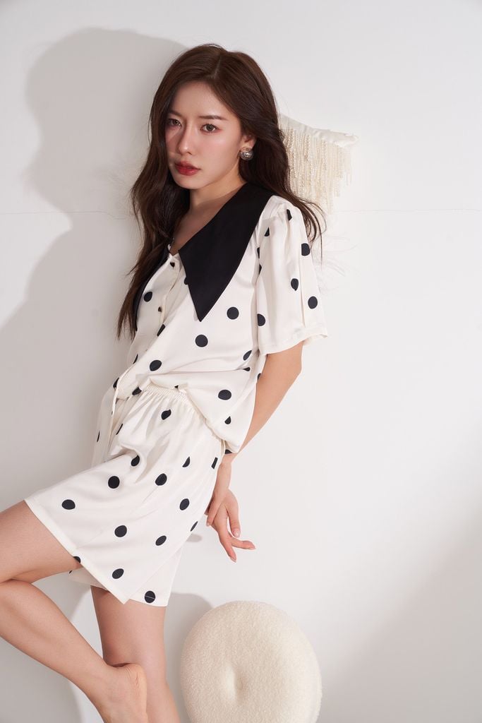 Đồ bộ ngủ Pyjama lụa băng tay ngắn quần ngắn NT32