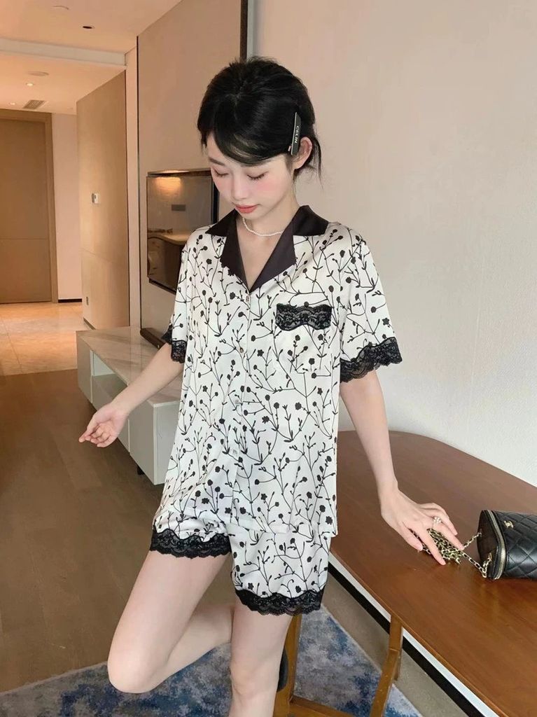 Đồ bộ ngủ Pyjama lụa băng tay ngắn quần ngắn NT19