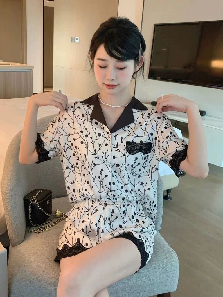 Đồ bộ ngủ Pyjama lụa băng tay ngắn quần ngắn NT19