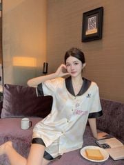 Đồ bộ ngủ Pyjama lụa băng tay ngắn quần dài TN53