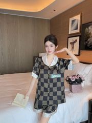 Đồ bộ ngủ Pyjama lụa băng tay ngắn quần dài TN03