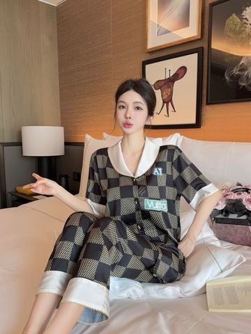 Đồ bộ ngủ Pyjama lụa băng tay ngắn quần dài TN03