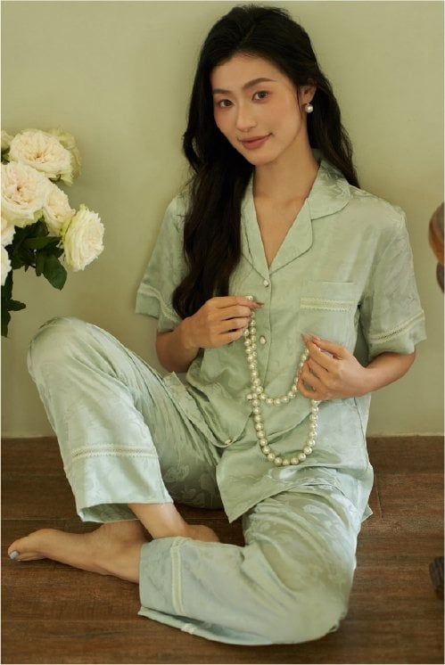 Đồ bộ ngủ nữ Pyjama lụa băng Shury Store tay ngắn quần dài mặc nhà , mặc ngủ TN32 có size 45-75 kg
