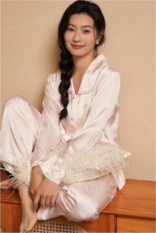 Đồ bộ ngủ nữ Pyjama lụa băng trơn Shury Store tay dài quần dài mặc nhà , mặc ngủ TD03 size 45-75kg