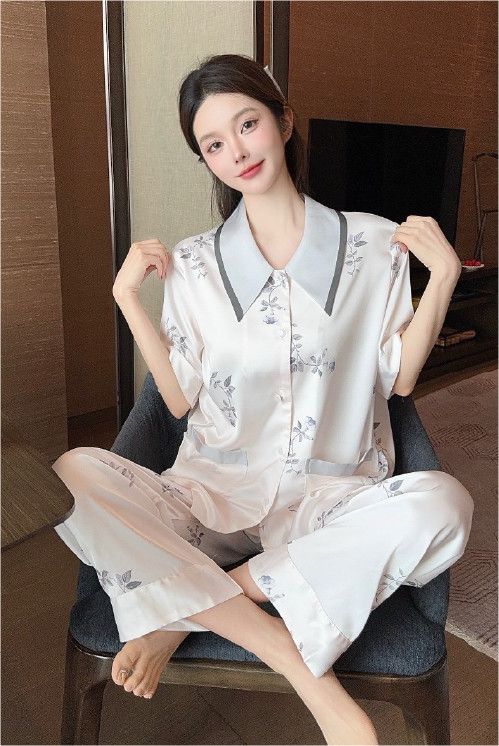 Đồ bộ ngủ nữ Pyjama lụa băng Shury Store tay ngắn quần dài mặc nhà , mặc ngủ TN12 có size 45-75 kg