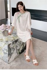 Váy ngủ sơmi lụa in hình SM12 Shury Store freesize đầm mặc nhà suông rộng mềm mại thoáng mát cao cấp