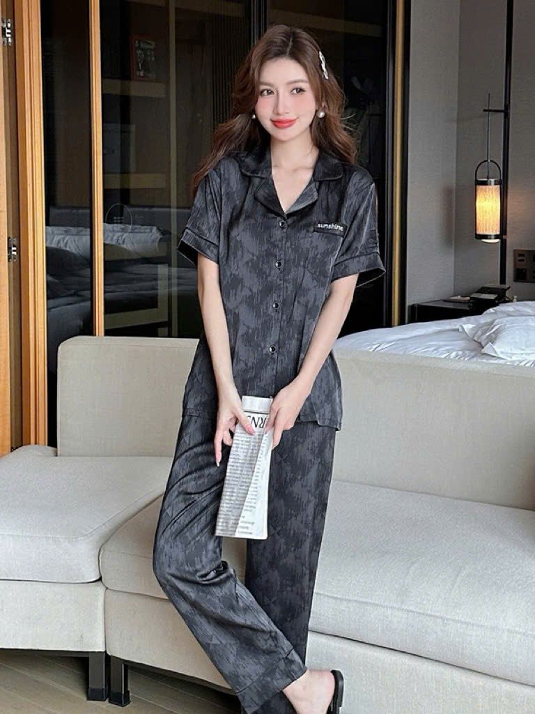 Đồ ngủ pyjama nam nữ Shury Store Home Wear CND23 size 45-95kg màu đen tay ngắn quần dài bộ đôi couple chất lụa băng mềm