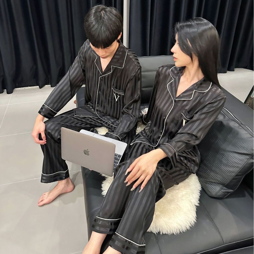Đồ ngủ pyjama nam nữ Shury Store Home Wear DD49 size 45-95kg màu đen tay dài quần dài  bộ đôi couple chất lụa băng mềm