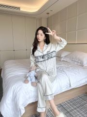 Đồ bộ ngủ nữ pyjama lụa vân xước Shury Store Home Wear TD46 tay dài quần dài màu trắng size 45-75kg