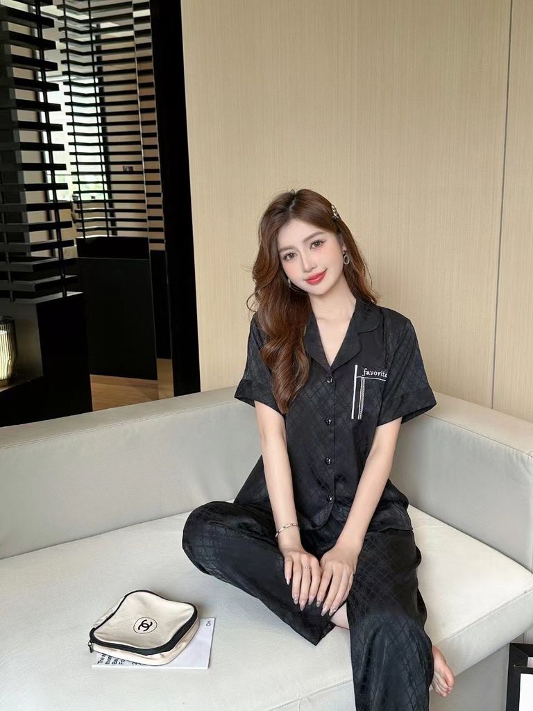 Đồ ngủ pyjama nam nữ Shury Store Home Wear CND28 size 45-95kg màu đen bộ đôi couple lụa mềm