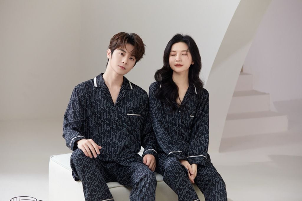 Đồ ngủ pyjama nam nữ Shury Store Home Wear DD24 size 45-95kg tay dài quần dài  bộ đôi couple lụa