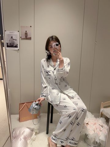 Bộ đồ ngủ lụa băng dáng suông TD32 Shury Store Home Wear Pijama dài tay cao cấp size 45-75 kg