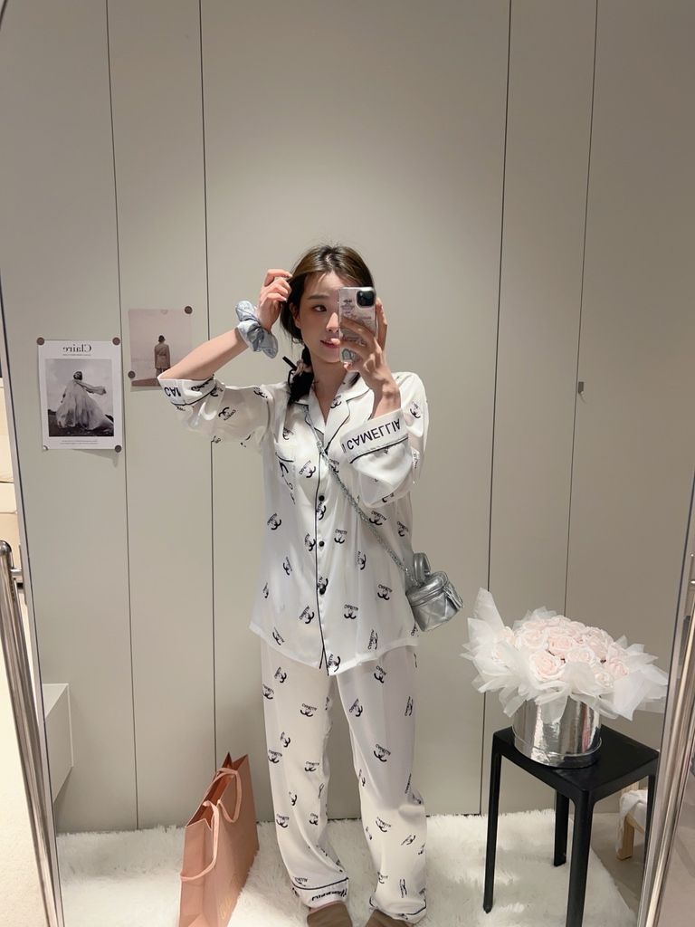 Bộ đồ ngủ lụa băng dáng suông TD32 Shury Store Home Wear Pijama dài tay cao cấp size 45-75 kg