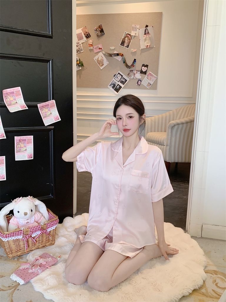 Shury Store Home Wear - Bộ pyjama lụa tay ngắn quần short hồng pastel họa tiết thỏ xinh NT11 đồ ngủ dễ thương
