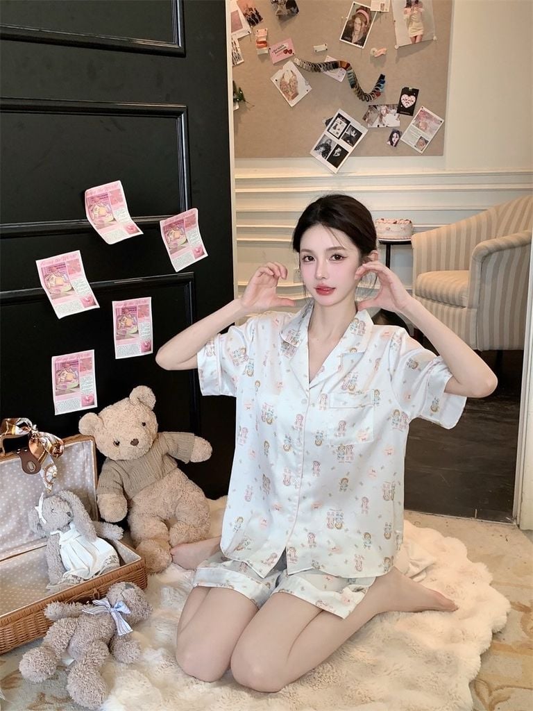 Pyjama lụa tay ngắn quần short họa tiết gấu hoạt hình NT23 Shury Store Home Wear đồ ngủ cute