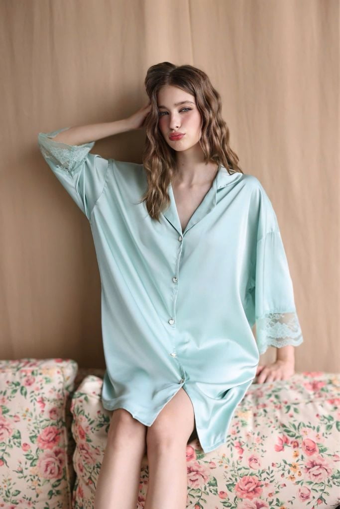 Váy ngủ lụa băng phối ren | Shury Store Home Wear |  freesize 45–75kg SM31  Đầm ngủ cao cấp dài 90cm