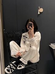 Bộ đồ ngủ đôi DD68 lụa băng tay dài quần dài Shury Store Home Wear Pyjama couple sang trọng mềm mát