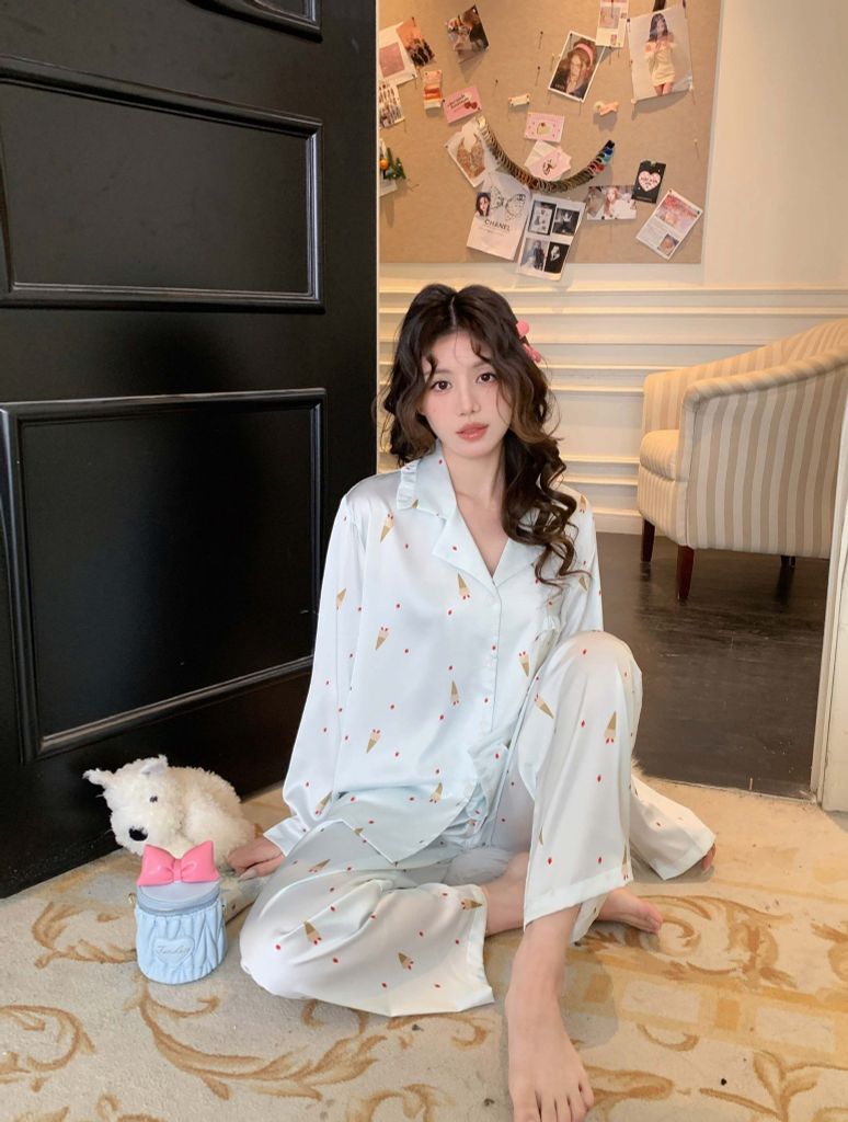 Pyjama lụa băng TD83 họa tiết kem Shury Store Home Wear Bộ đồ ngủ cao cấp mềm mát 2 màu hồng xanh