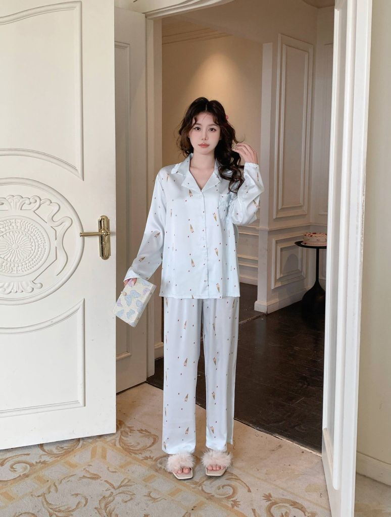 Pyjama lụa băng TD83 họa tiết kem Shury Store Home Wear Bộ đồ ngủ cao cấp mềm mát 2 màu hồng xanh