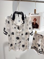 Bộ pyjama lụa ngắn vân xước NT10 - Shury Store Home Wear - form rộng mát, họa tiết hoa thời thượng