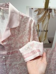 Bộ đồ ngủ TD36 lụa băng Shury Store Home Wear họa tiết hoa văn cổ điển màu hồng nhẹ nhàng sang trọng