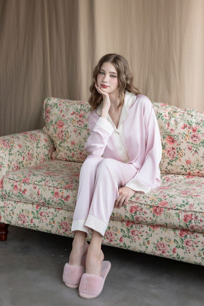 Bộ pyjama lụa dài tay TD30 phối viền sang trọng – Shury Store Home Wear – mềm mát, mặc nhà cao cấp