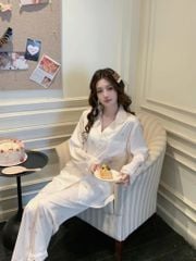 Bộ đồ ngủ TD38 lụa băng Shury Store Home Wear Pyjama dài tay họa tiết trái tim gấu nền trắng kem