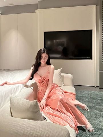 Đầm Hồng Dây