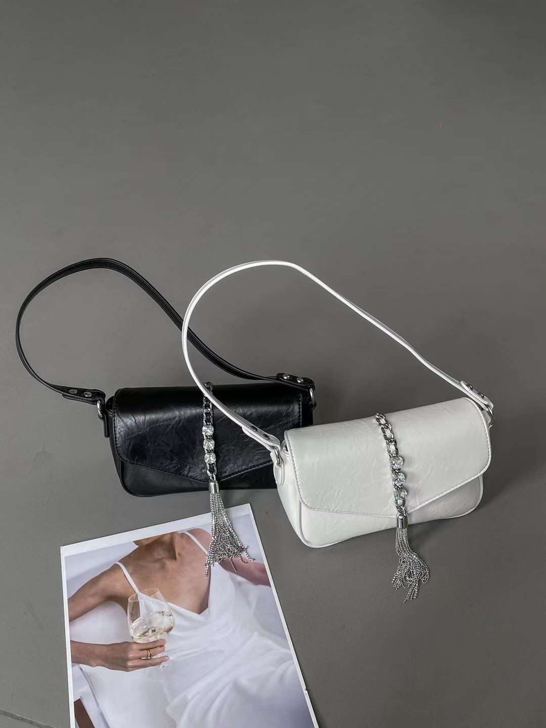 Túi Trắng,Đen Dây Đá Tua Rua A59068-1