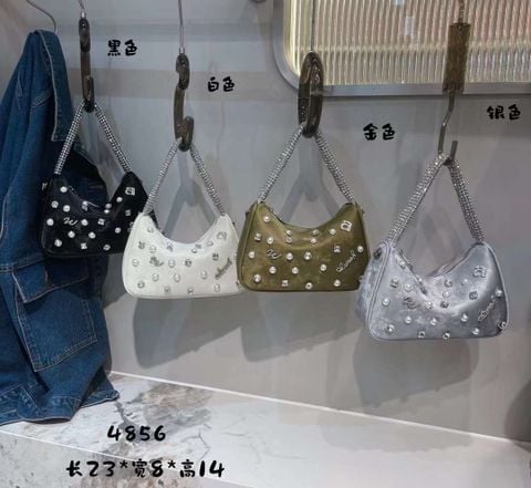 Túi Nhung Vuông 4 Màu Dây Đá 4856