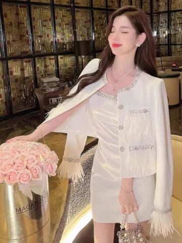 Áo Khoác Đính Đá Trắng,Đen