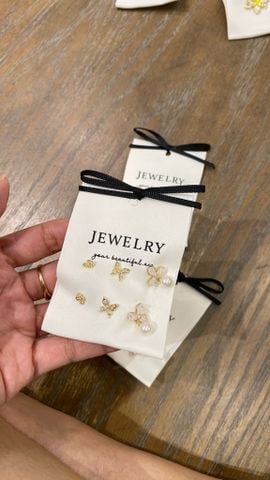 Set Bướm Vàng Nhỏ